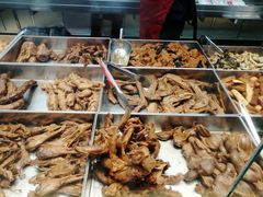 -狗撵鸭(泰山公寓店)