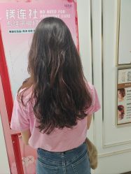 -镁连社·美联社