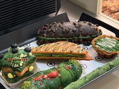 -HOT CRUSH趁热集合·现烤面包(上海环球港店)