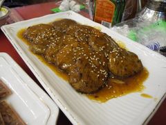 黑椒牛排-石头门坎