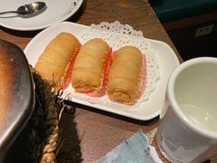 金牌榴莲酥-南拳十三姨·潮汕砂锅粥(世纪金源店)