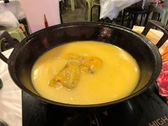 -鲜入围煮花胶鸡海鲜火锅