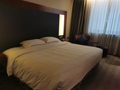 -上海浦东假日酒店