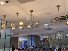 -海底捞火锅(咸阳丽彩万达店)