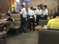 -香港仔茶餐厅(凤阳店)