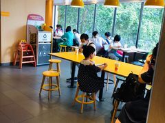 用餐区-麦当劳(伟城广场店)