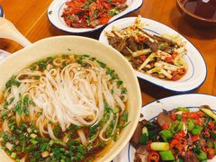 韭黄卤牛肉粉-刘氏三和面馆