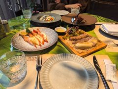 -华阳时光吧餐厅(华阳广场国际大饭店)