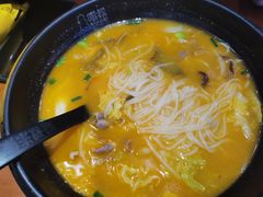 酸汤肥牛米线-渝和喵叔米线(南坪万达店)