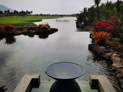 -海南鉴湖蓝湾高尔夫球会