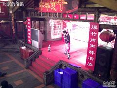 一个人的时候，地下的小电动驴-向阳屯食村