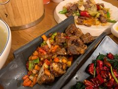 -隔壁老王·家常云南菜(花巷店)