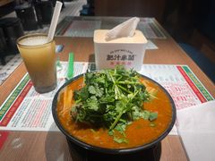 -肥汁米蘭香港米线(定西路店)