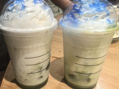 -星巴克臻选(盐城金鹰聚龙湖店)