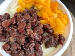 红豆芒果双皮奶-芬芳甜品(体育东横街店)
