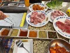 -阿亲家·韩式无限烤肉(春熙路店)