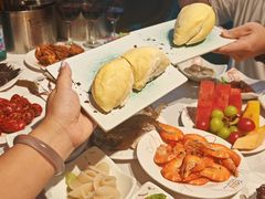 -领鲜活海鲜榴莲自助火锅(东门店)