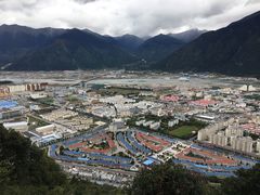 -比日神山