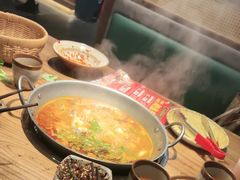 -老凯俚酸汤鱼(鸿通城店)