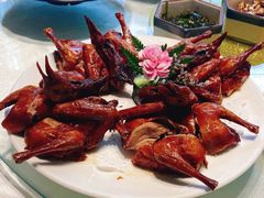 爆汁脆皮玻璃鸽-光明招待所(邦凯科技园店)