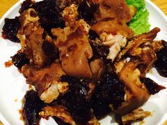 青岛流亭猪蹄-船歌·鱼水饺青岛菜(闽江二路店)