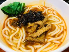 牛肉粉-蔡林记(杉杉奥特莱斯店)