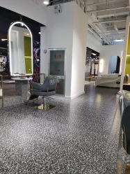 -尚羽华东接发美发店