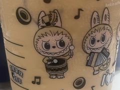 茉莉花香拿铁-瑞幸咖啡(时代TIT广场店)