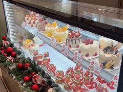 -花花卷卷·鲜食蛋糕(静安久光百货店)