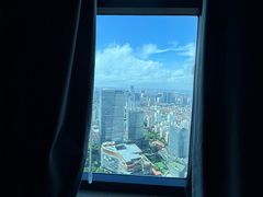 -上海龙之梦万丽酒店