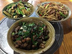 -味老大土碗菜(中山三路店)