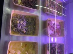 -捞小鲜虾滑海鲜自助火锅(嵊州吾悦店)