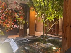 -萨拉伯尔(燕莎友谊商城店)