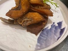 上海熏鱼-松沪名灶·豆浆鱼头·新上海菜(飞航吾悦广场店)