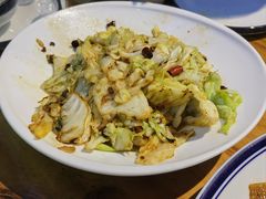 爆炒甘蓝-食鸡公社辣子鸡·潍坊菜·烧烤