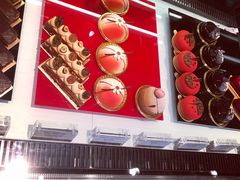 -Salon de The de Joel Robuchon(外滩18号店)