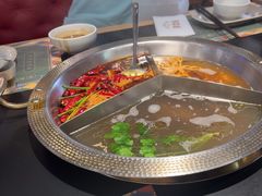 -廖掌柜·重庆鲜货火锅(上海首店)