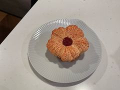 马鞭草慕斯-潮一不贰·法式甜品·生日蛋糕·西式简餐(外滩店)