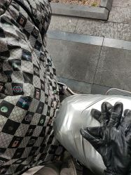 -蓝调造型·烫发·染发