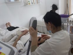 点击看大图 -凡碧诗毛孔清洁收细