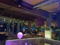 -离岸江景音乐酒馆