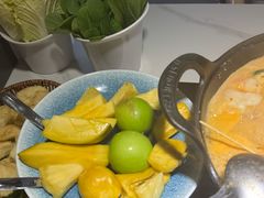 -椰子湾·海南火锅·糟粕醋·椰子鸡(正大广场店)