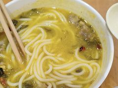 -三千粉牛肉米粉(来客茂店)