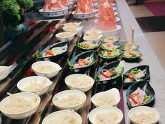 -新艺自助美食城(中山路店)