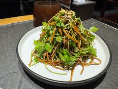 香椿苗拌豆腐丝-北平盛世·新京菜·北京烤鸭(劲松·双井店)