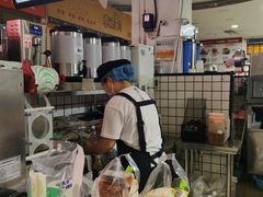 -沪上阿姨·精选茶饮(十一经路店)