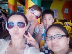 -Jonah's Fruit Shake & Snack Bar
