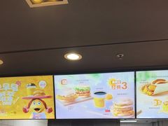 -麦当劳(虹梅路地铁站店)