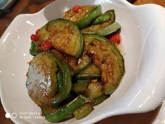 -丹江口渔村·湘味厨房(桃园店)
