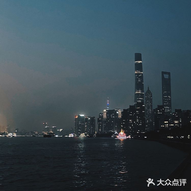 📸 拍照圣地｜滨江大道隐藏大片拍照点 艺仓美术馆